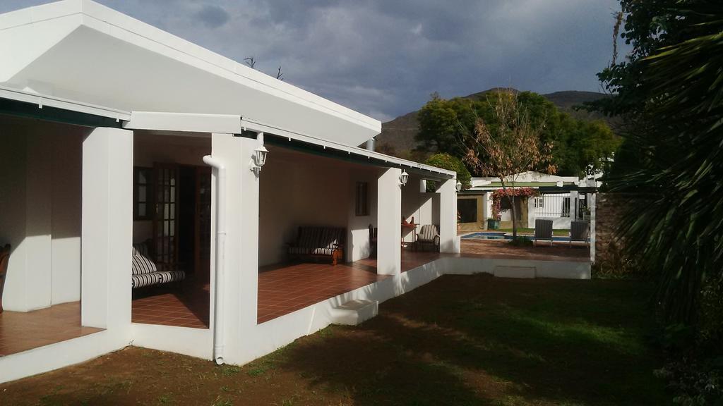 Camdeboo Cottages กราฟฟ์-เรเน็ต ภายนอก รูปภาพ