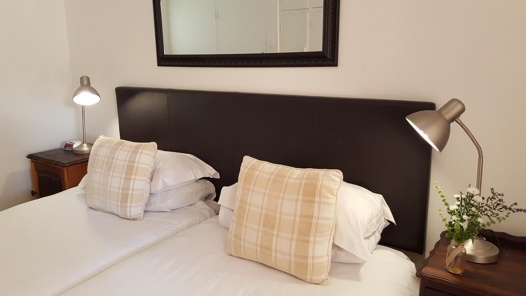 Camdeboo Cottages กราฟฟ์-เรเน็ต ภายนอก รูปภาพ